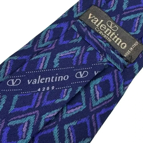 Vintage Valentino Cravatte 100% Silk Handmade Geometric Blue Neck Tie Italy - Picture 2 of 15